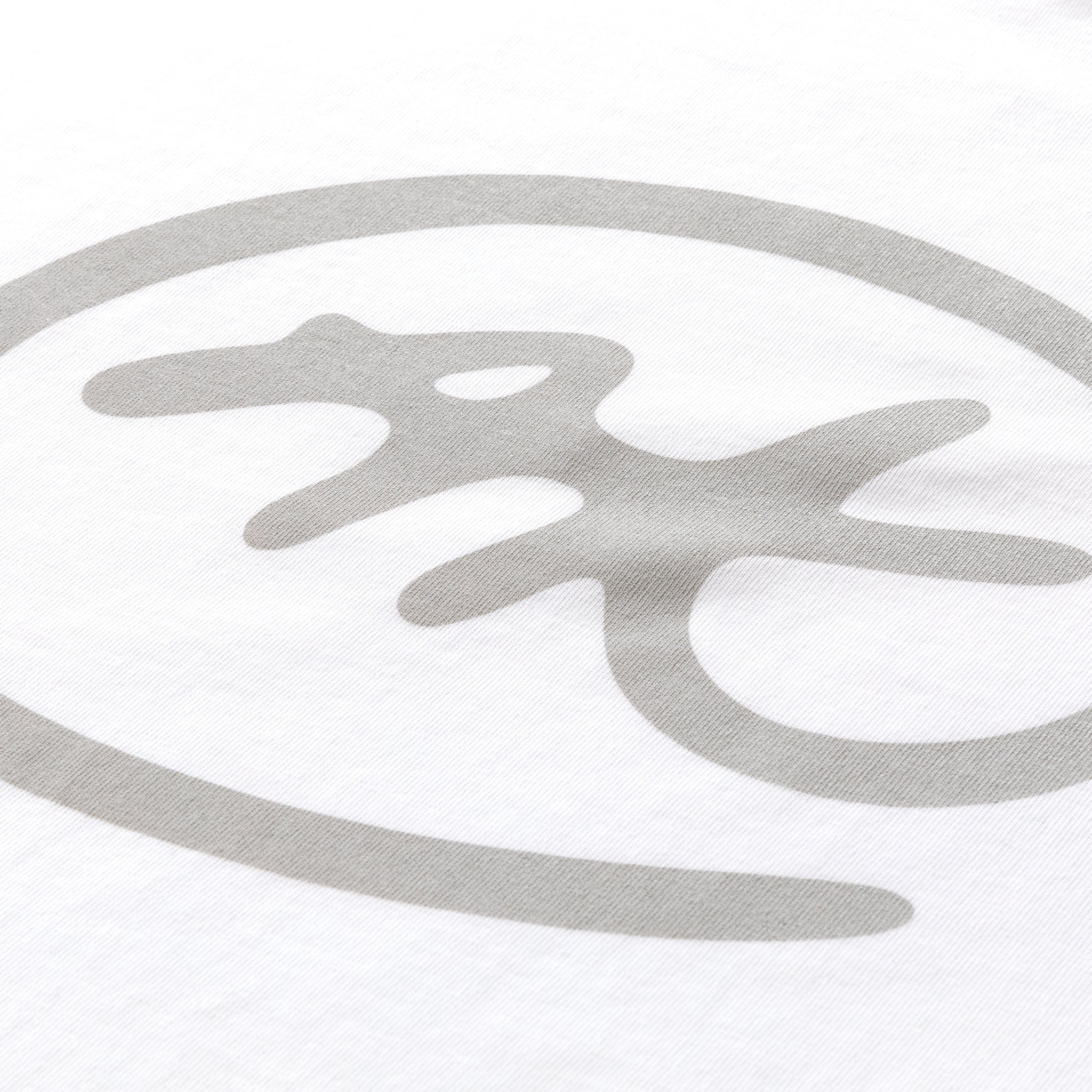 AK OFFICIAL LOGO TEE | BRIGHT WHITE